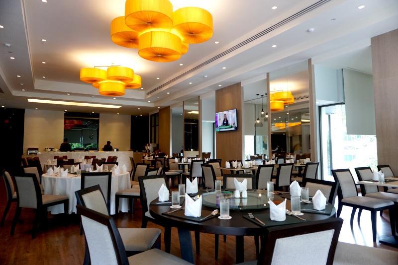 Louis Tavern Hotel Бангкок Экстерьер фото