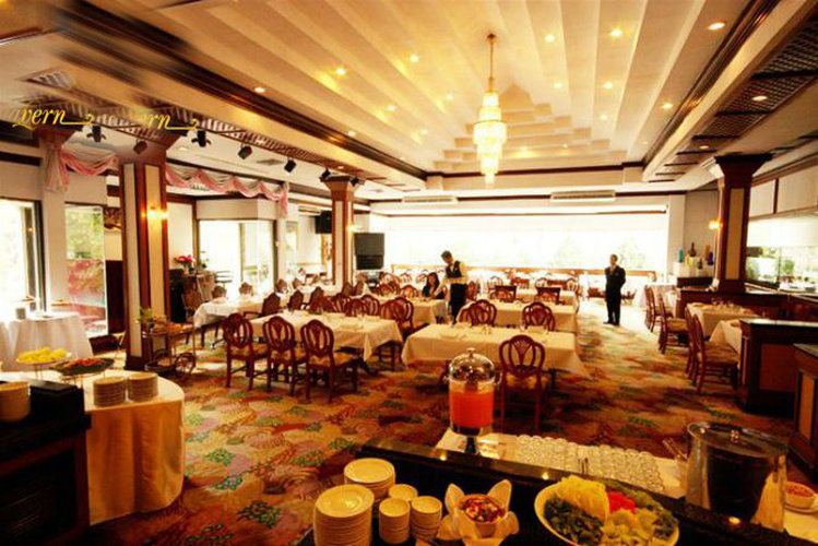 Louis Tavern Hotel Бангкок Экстерьер фото